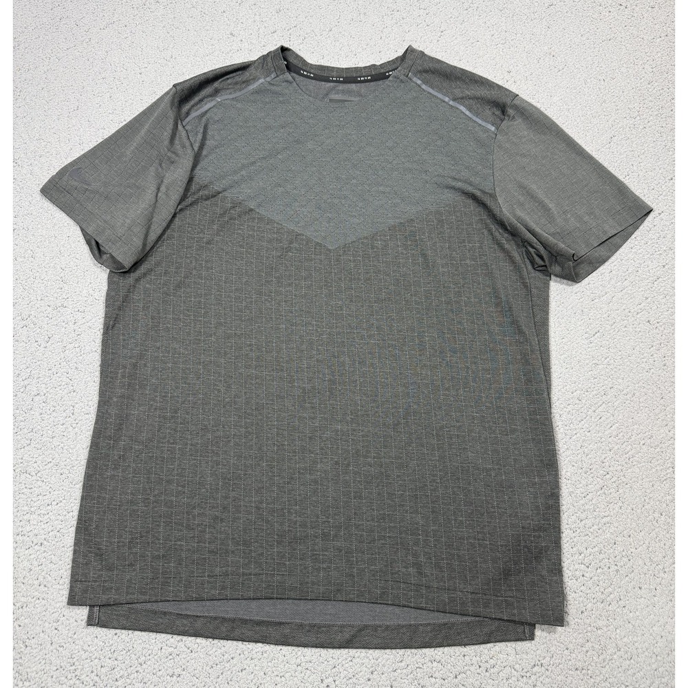 Nike Shirt Mens Medium Gray Short Sleeve Running Athletic Top AQ6375-012